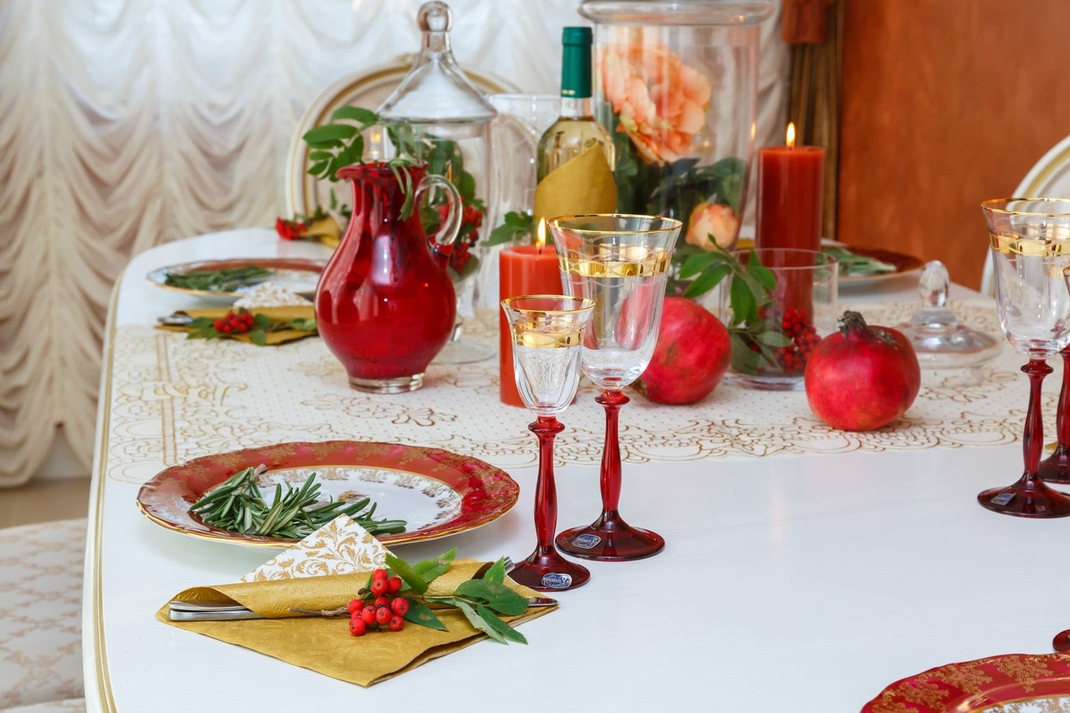 Автор А-СТУДИЯ, дизайнер АННА ИСУПОВА