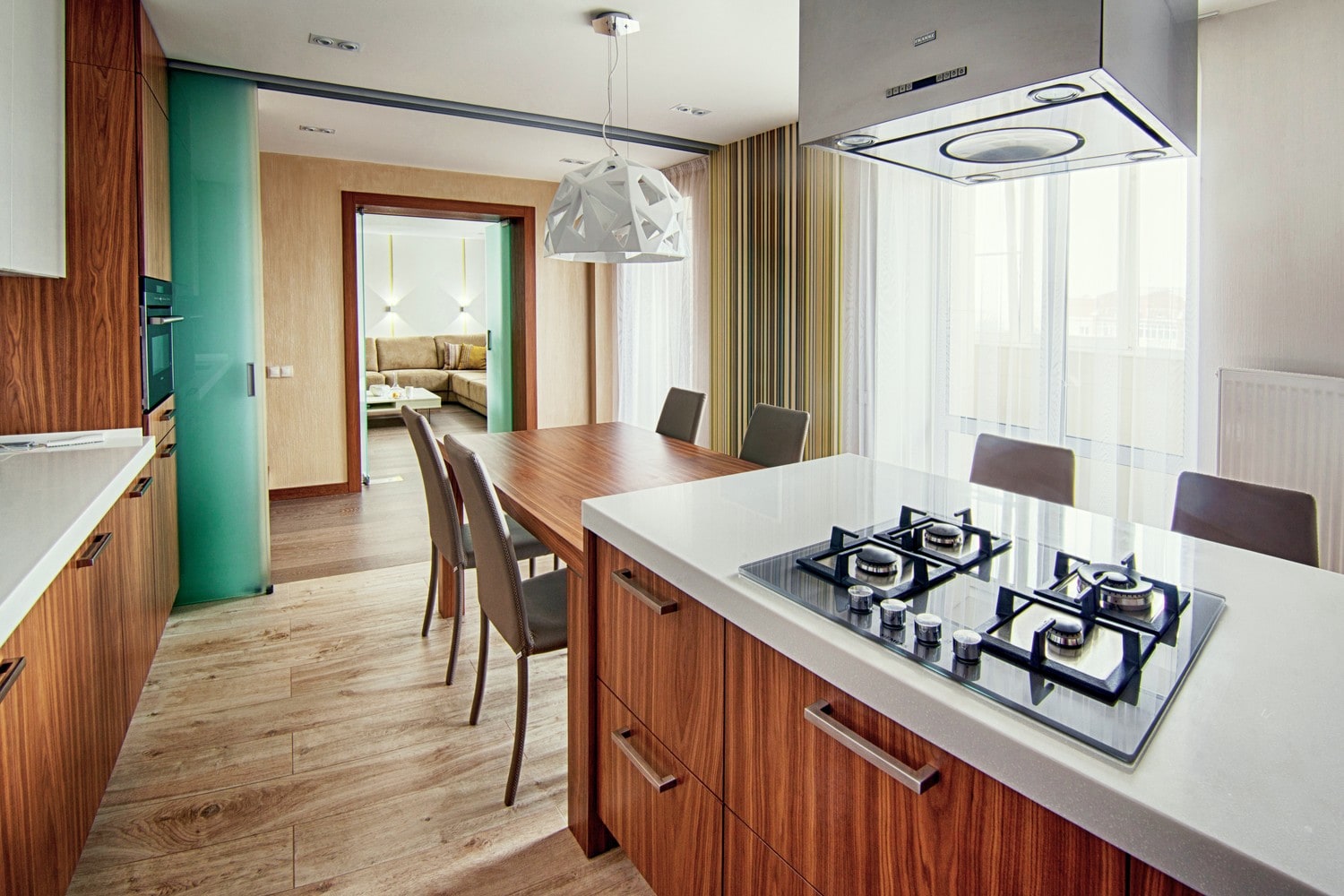 Автор А-СТУДИЯ, дизайнер АННА ИСУПОВА