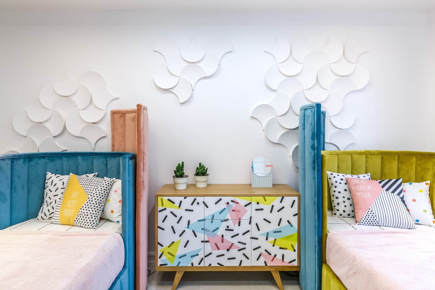 Автор А-СТУДИЯ, дизайнер АННА ИСУПОВА