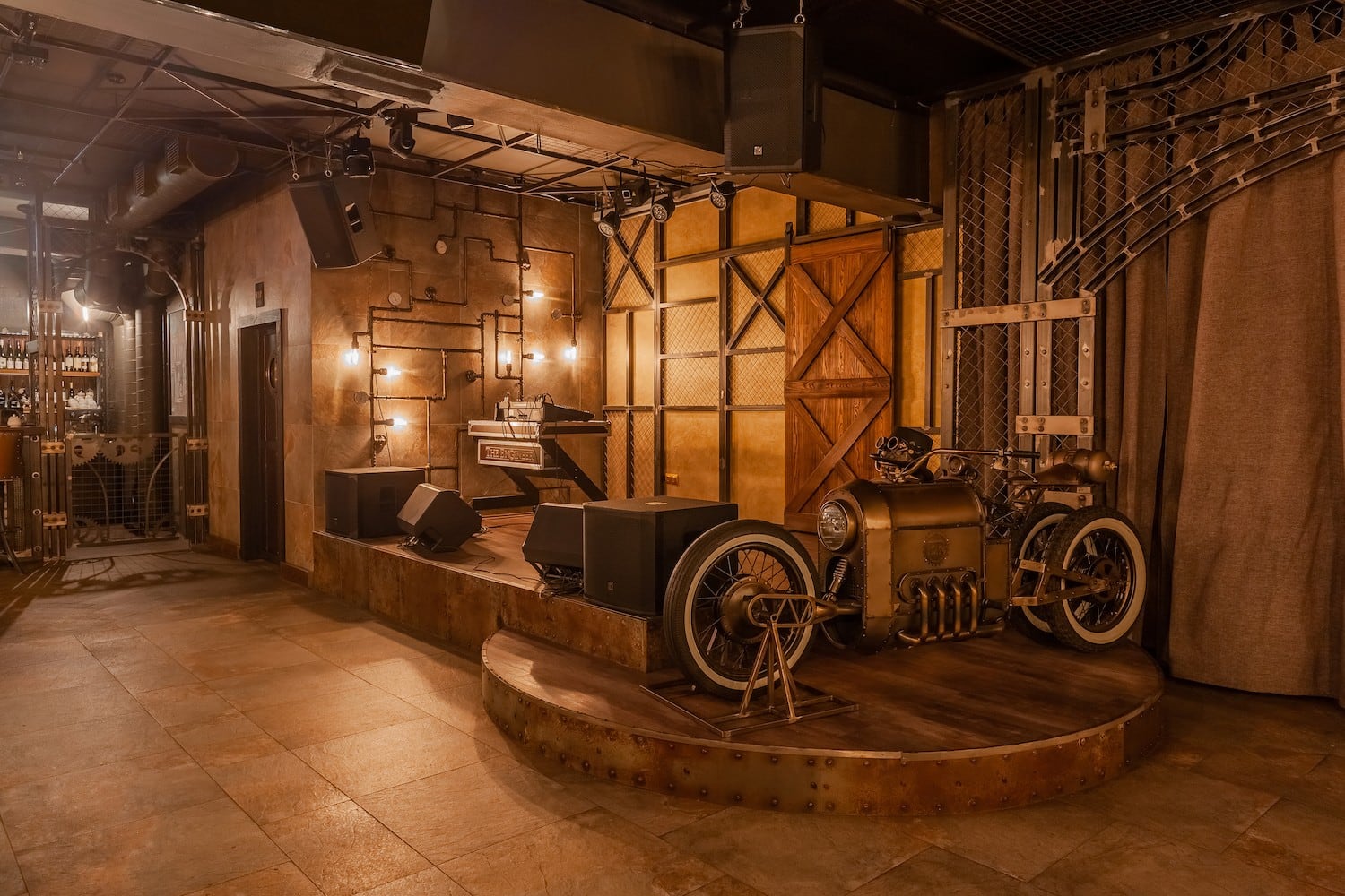 Автор А-СТУДИЯ, дизайнер АННА ИСУПОВА