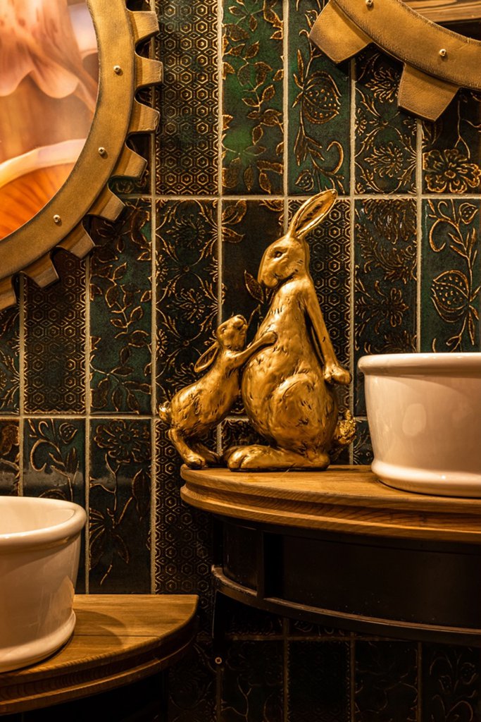 Автор А-СТУДИЯ, дизайнер АННА ИСУПОВА