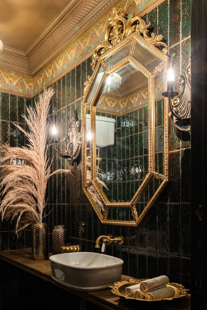 Автор А-СТУДИЯ, дизайнер АННА ИСУПОВА