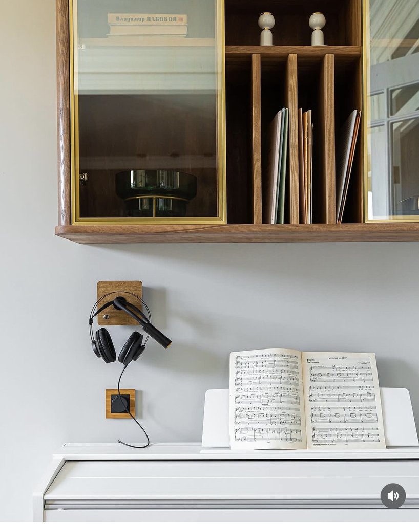 Автор А-СТУДИЯ, дизайнер АННА ИСУПОВА