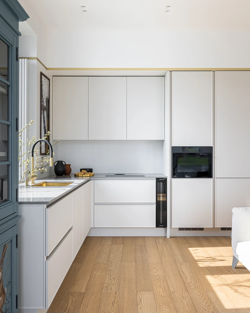 Автор А-СТУДИЯ, дизайнер АННА ИСУПОВА