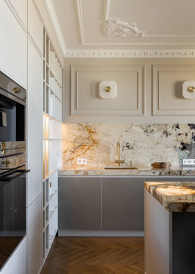 Автор А-СТУДИЯ, дизайнер АННА ИСУПОВА