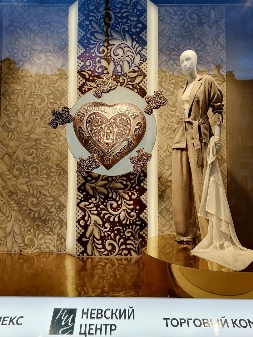 Автор мастерская декора Adeloris Анны Балуковой