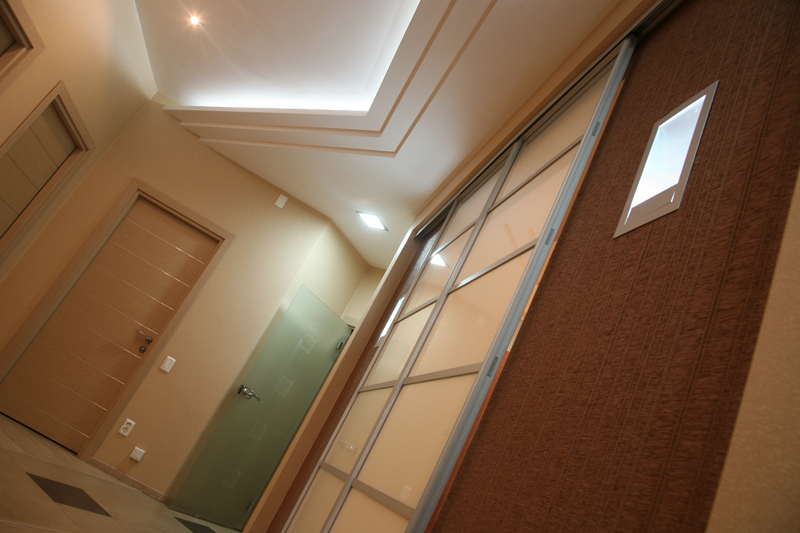 Автор дизайнер АНТОН ЛАЛЕТИН