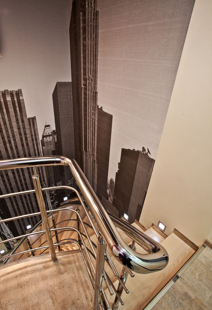 Автор дизайнер АНТОН ЛАЛЕТИН