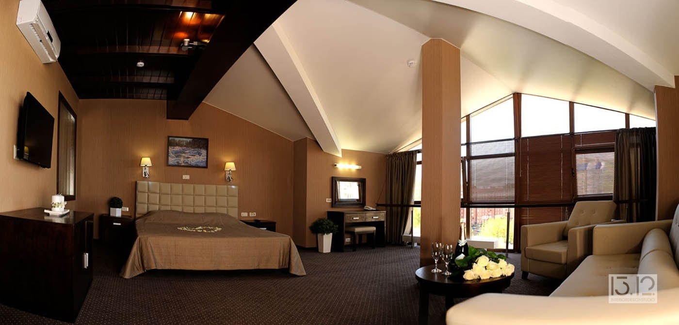 Автор дизайн-студия 13.12