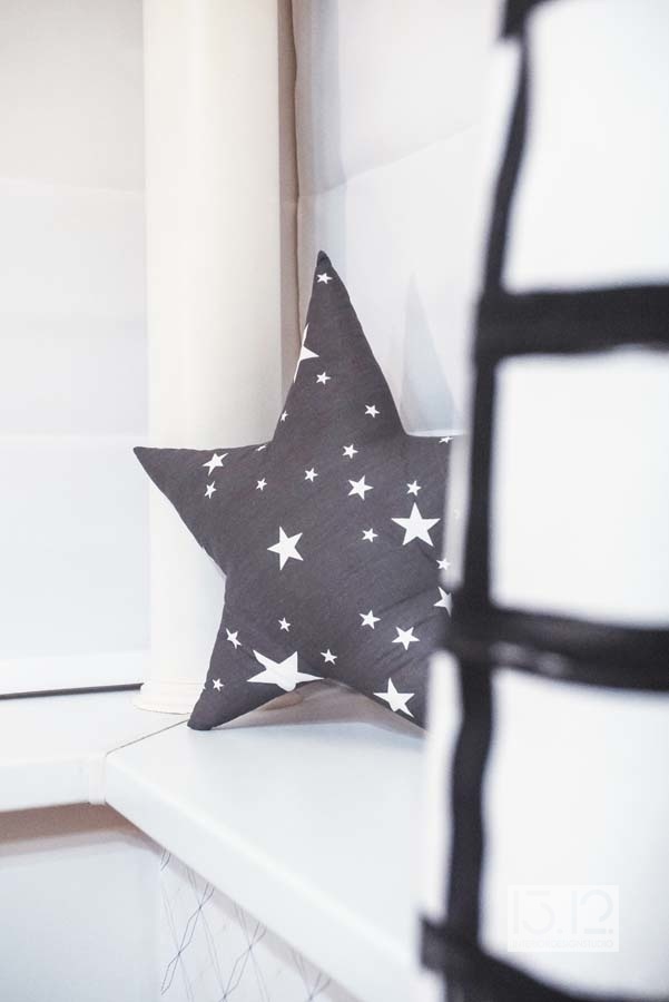 Автор дизайн-студия 13.12