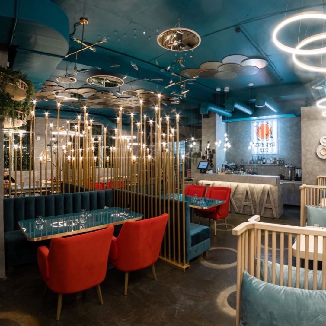 Автор дизайн-студия 13.12