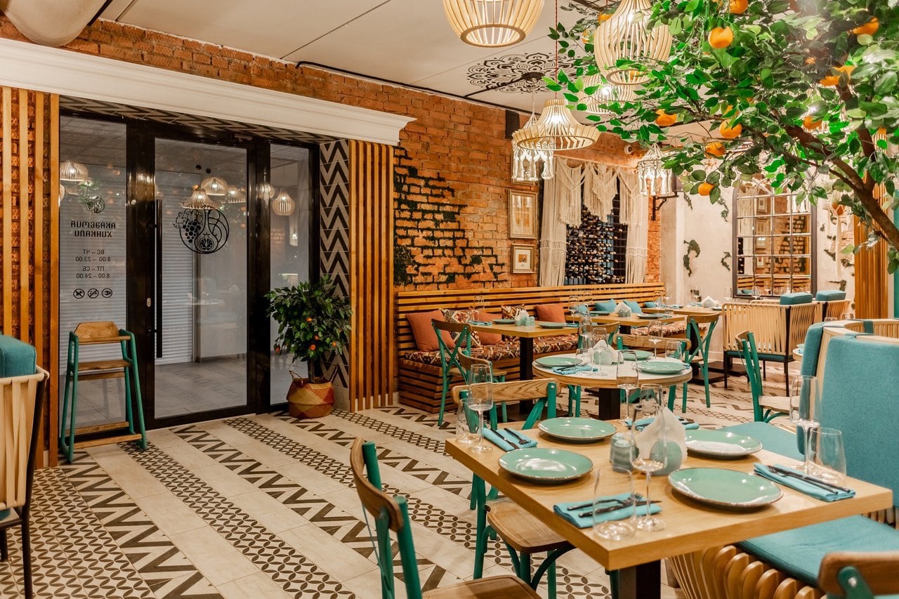 Автор дизайн-студия 13.12