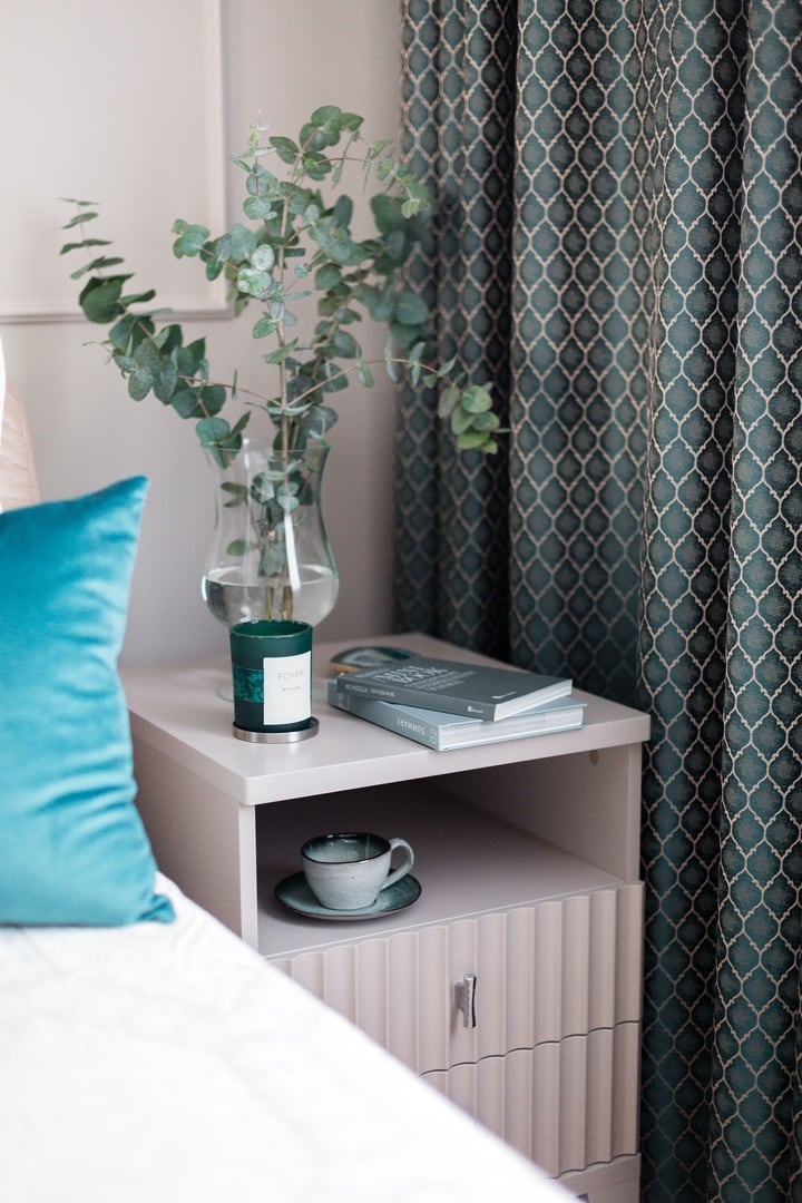 Автор дизайн-студия 13.12