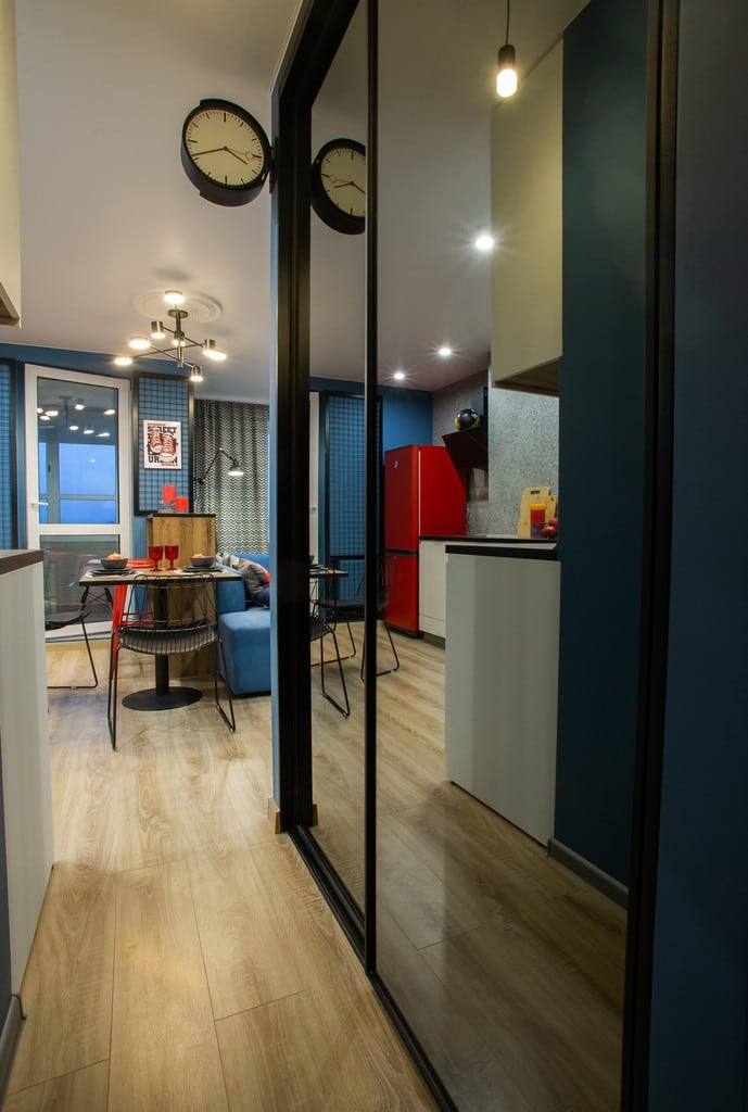 Автор дизайн-студия 13.12