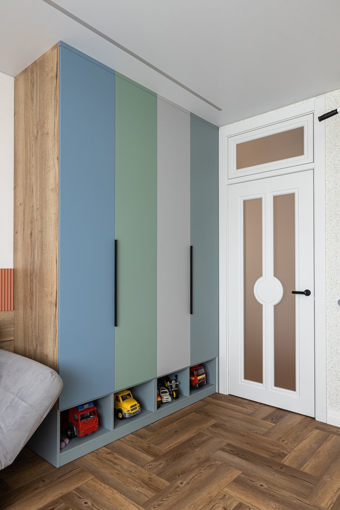 Автор дизайн-студия 13.12