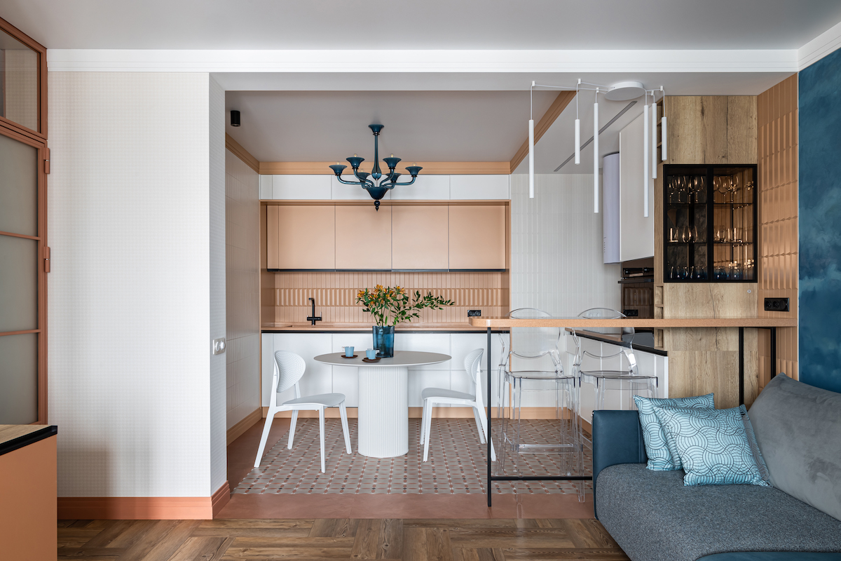 Автор дизайн-студия 13.12