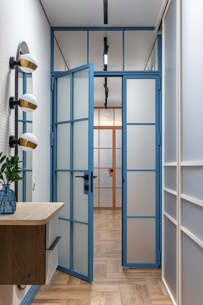 Автор дизайн-студия 13.12