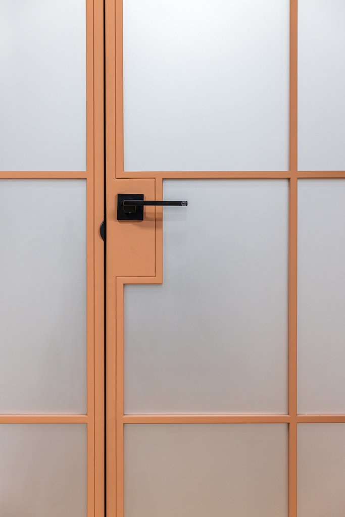 Автор дизайн-студия 13.12