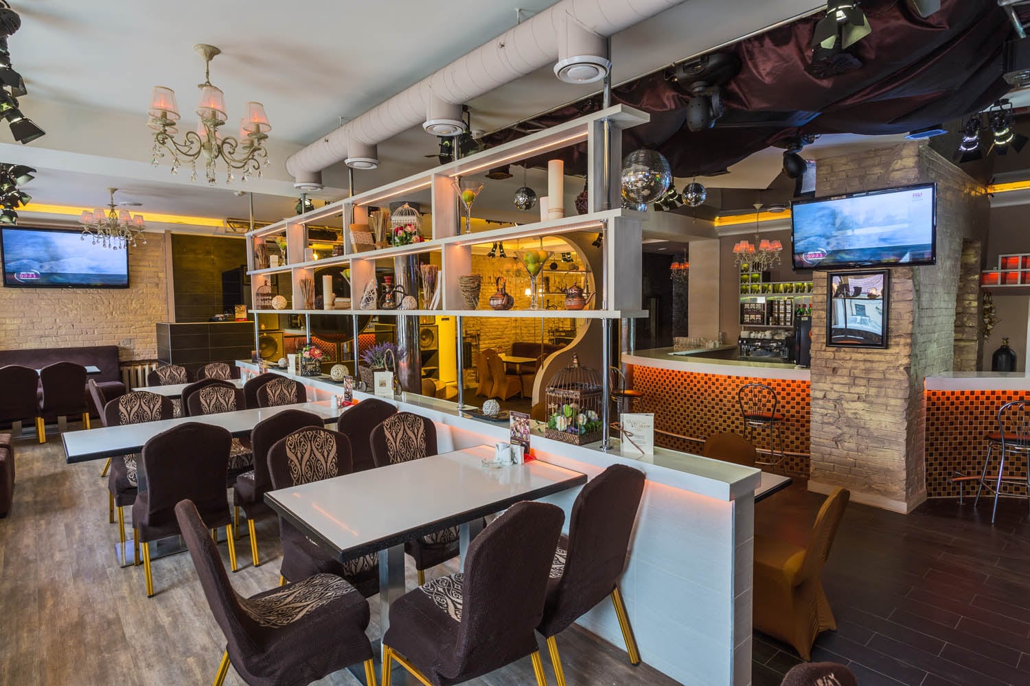 Автор дизайн-студия АТРИУМ, руководитель Олег Рожнев