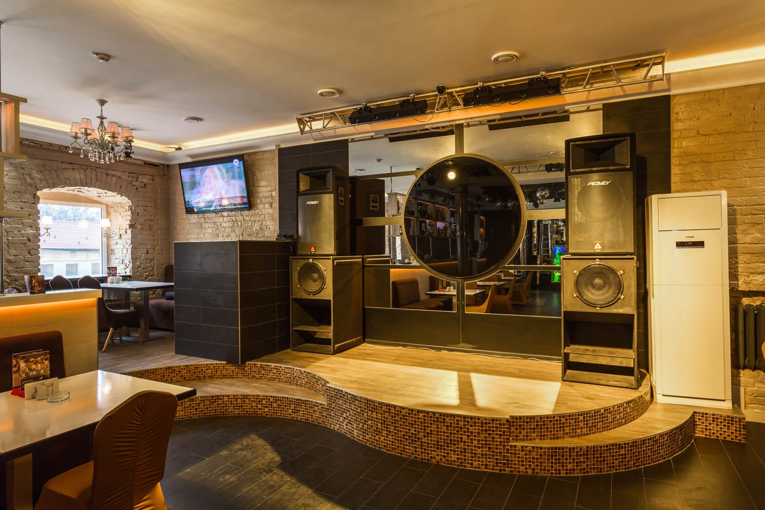 Автор дизайн-студия АТРИУМ, руководитель Олег Рожнев