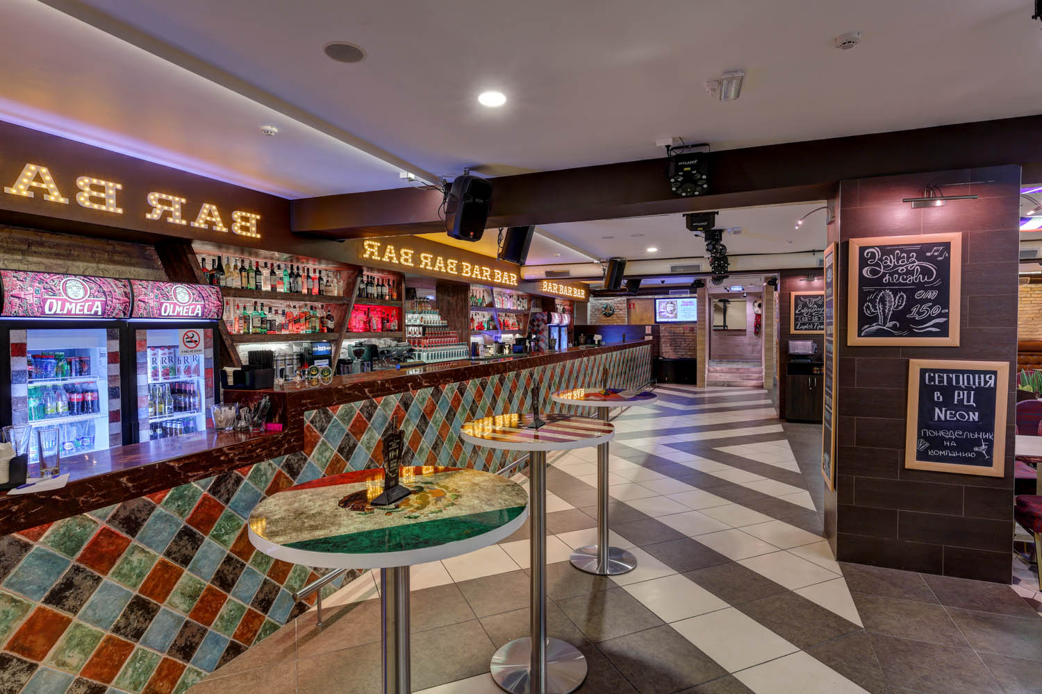 Автор дизайн-студия АТРИУМ, руководитель Олег Рожнев