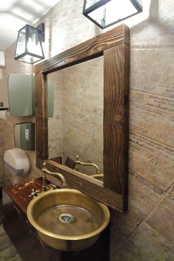 Автор дизайн-студия АТРИУМ, руководитель Олег Рожнев