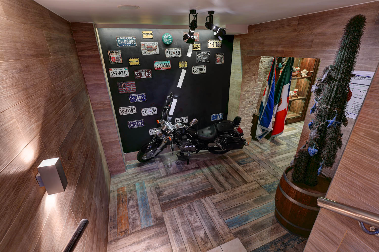 Автор дизайн-студия АТРИУМ, руководитель Олег Рожнев