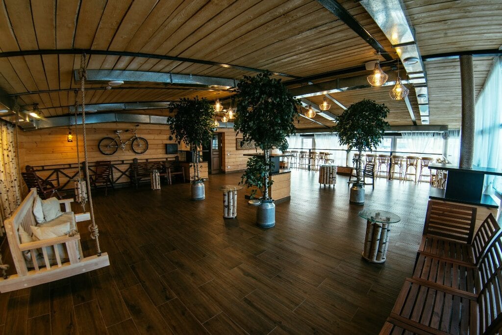 Автор дизайн-студия АТРИУМ, руководитель Олег Рожнев