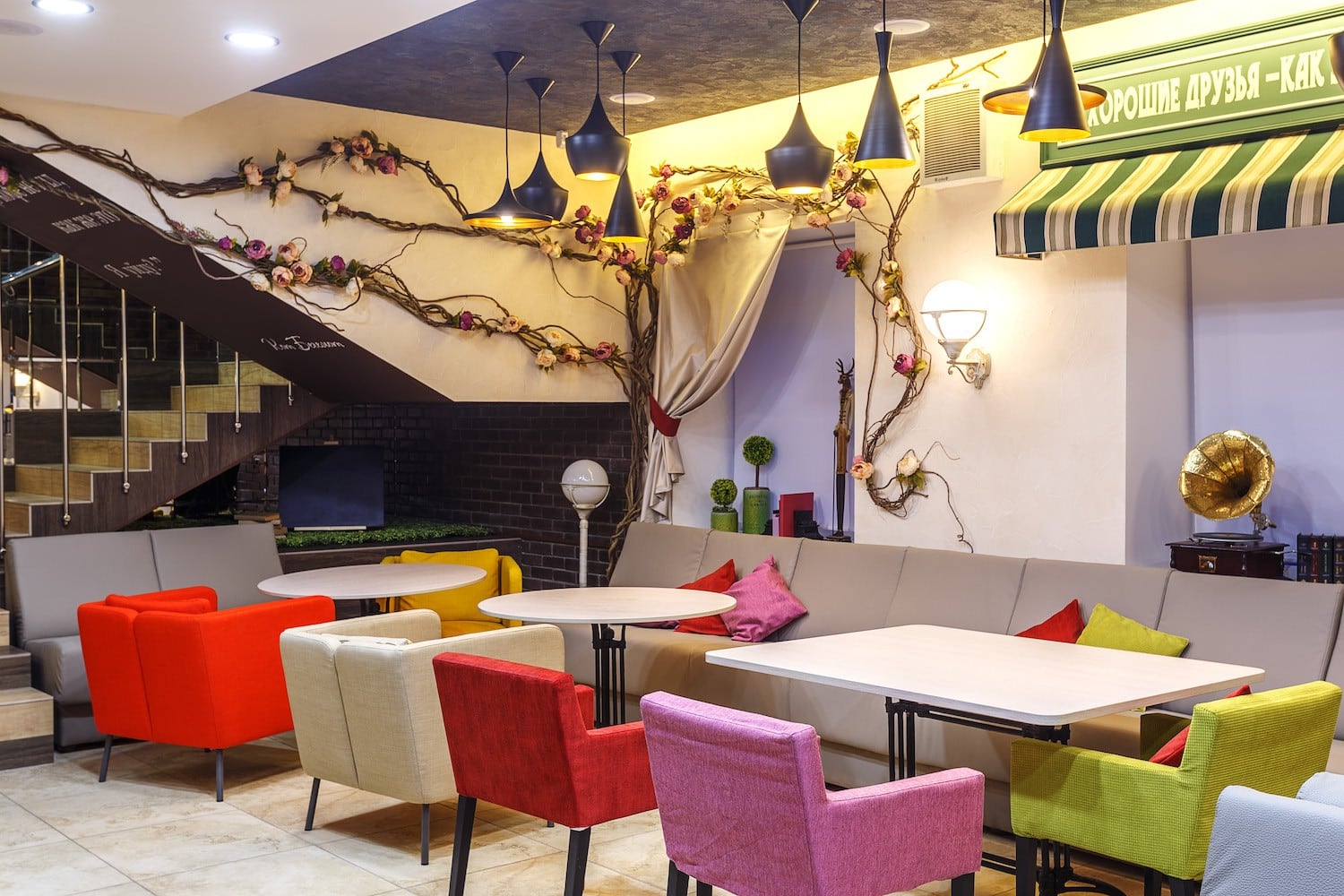 Автор дизайн-студия АТРИУМ, руководитель Олег Рожнев