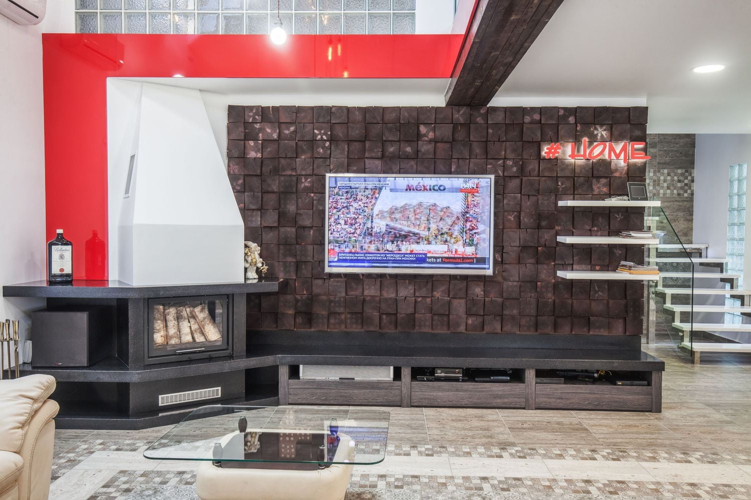 Автор дизайн-студия АТРИУМ, руководитель Олег Рожнев