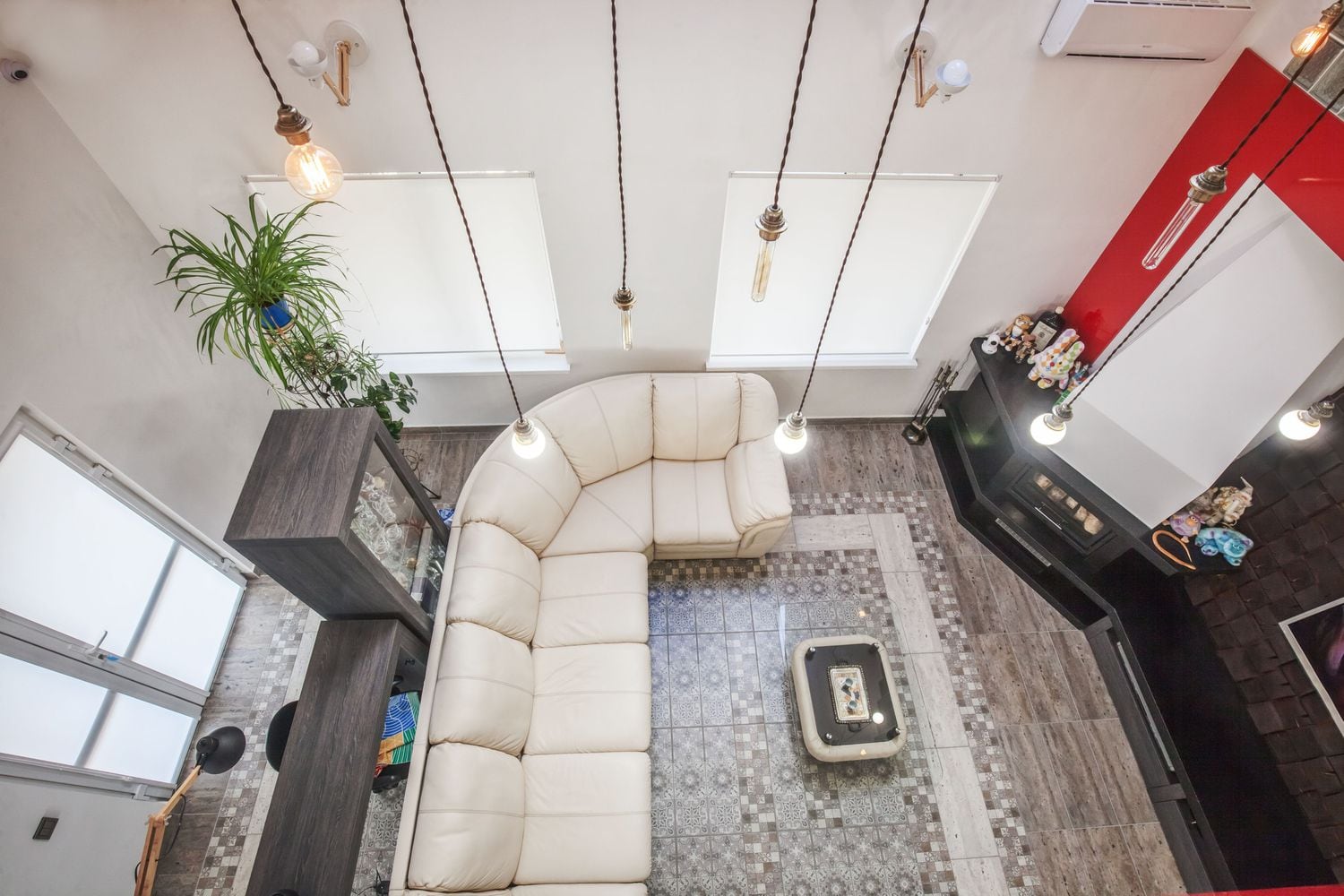 Автор дизайн-студия АТРИУМ, руководитель Олег Рожнев