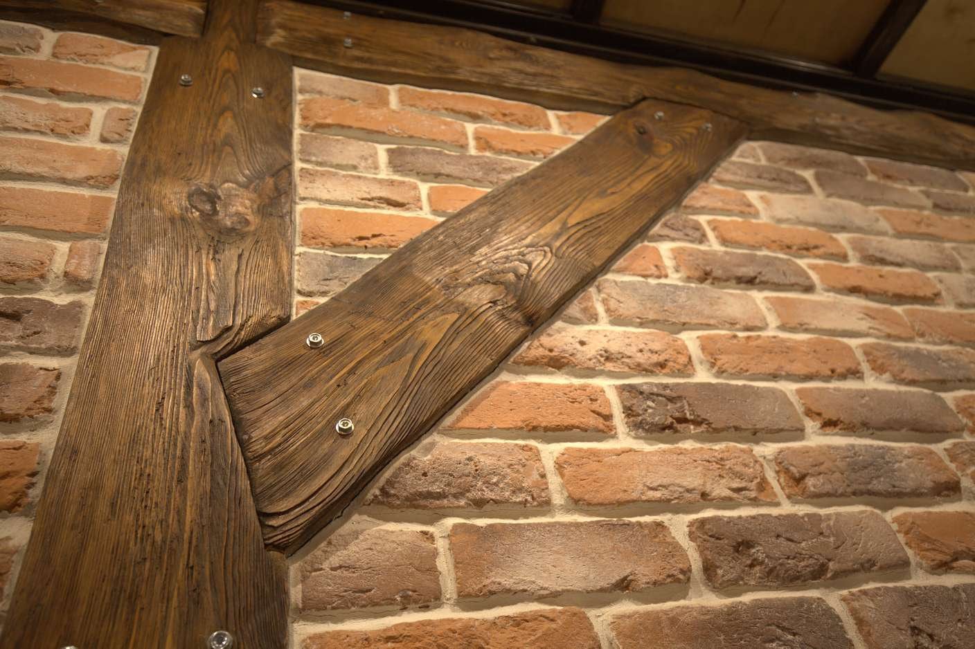 Автор дизайн-студия АТРИУМ, руководитель Олег Рожнев