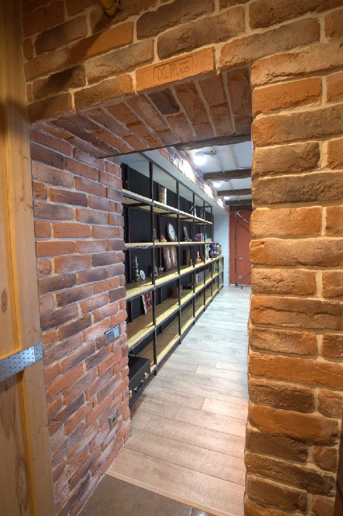 Автор дизайн-студия АТРИУМ, руководитель Олег Рожнев