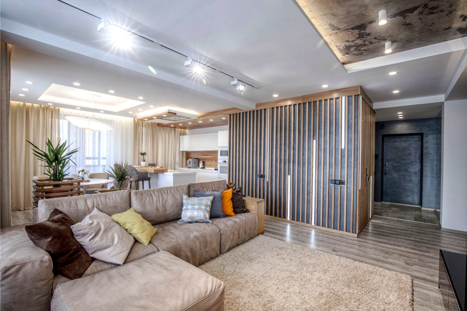 Автор дизайн-студия АТРИУМ, руководитель Олег Рожнев