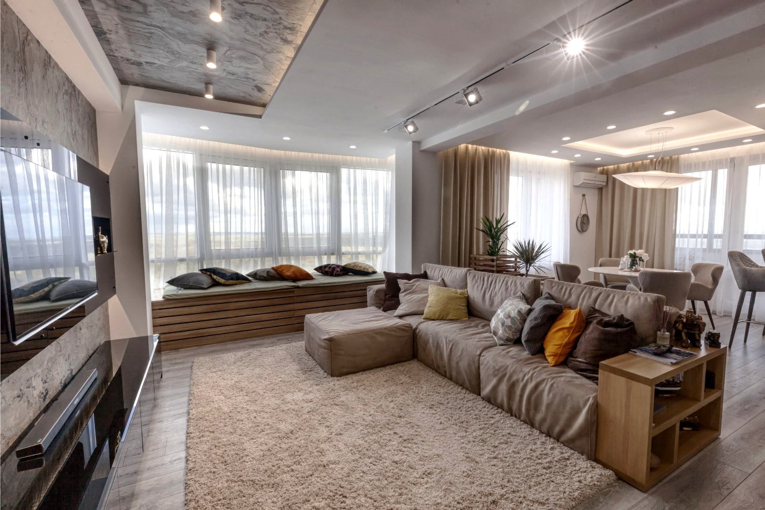 Автор дизайн-студия АТРИУМ, руководитель Олег Рожнев