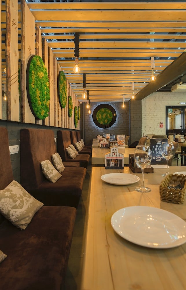 Автор дизайн-студия АТРИУМ, руководитель Олег Рожнев