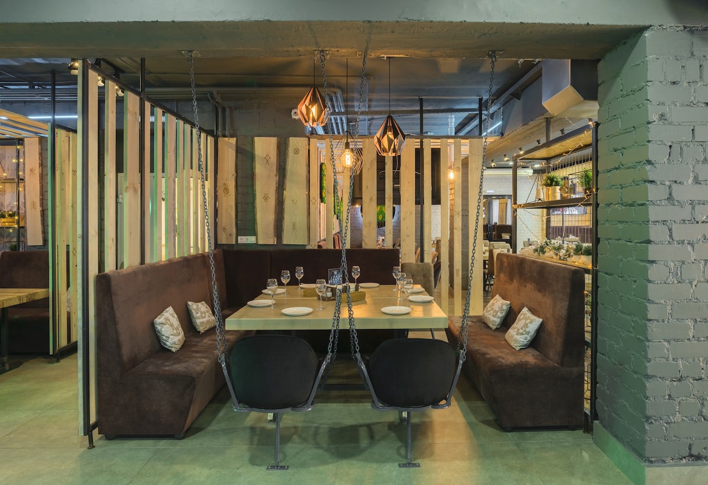 Автор дизайн-студия АТРИУМ, руководитель Олег Рожнев