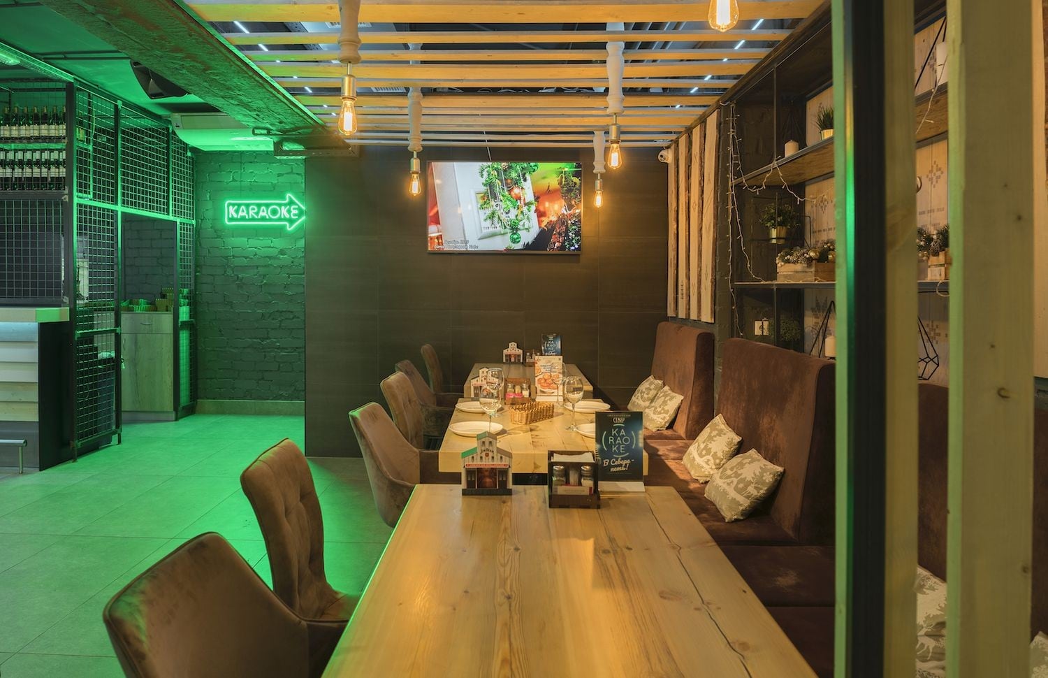 Автор дизайн-студия АТРИУМ, руководитель Олег Рожнев