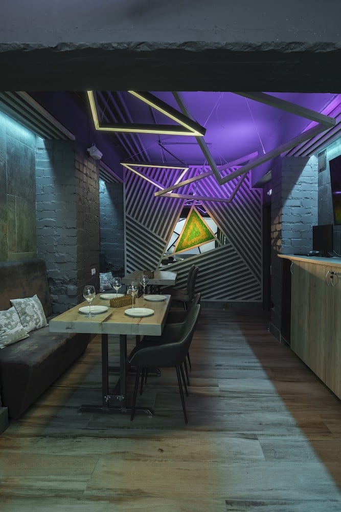 Автор дизайн-студия АТРИУМ, руководитель Олег Рожнев