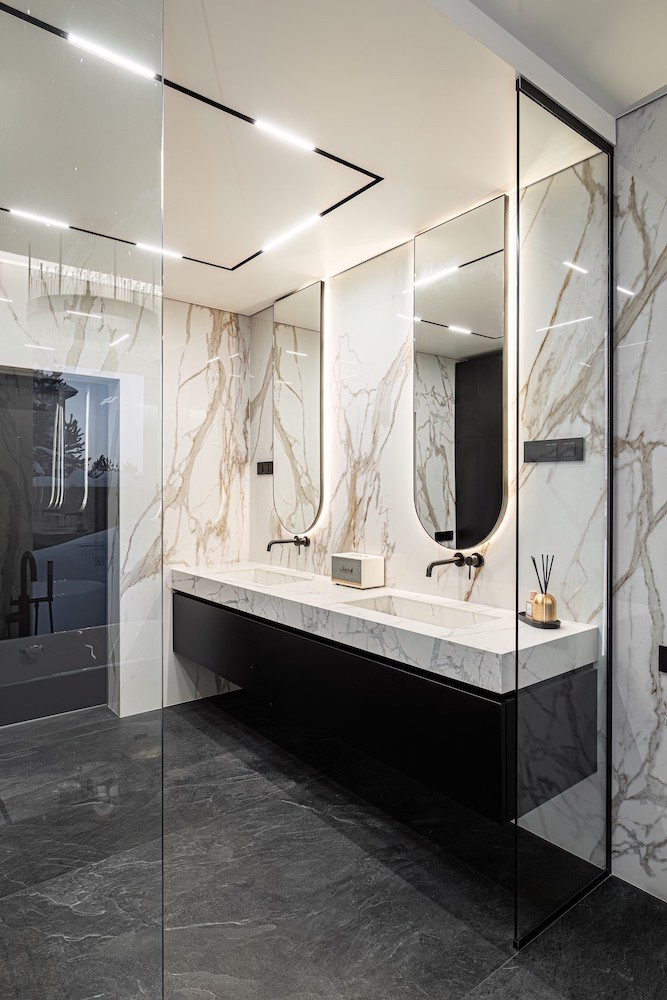 Автор дизайн-студия АТРИУМ, руководитель Олег Рожнев