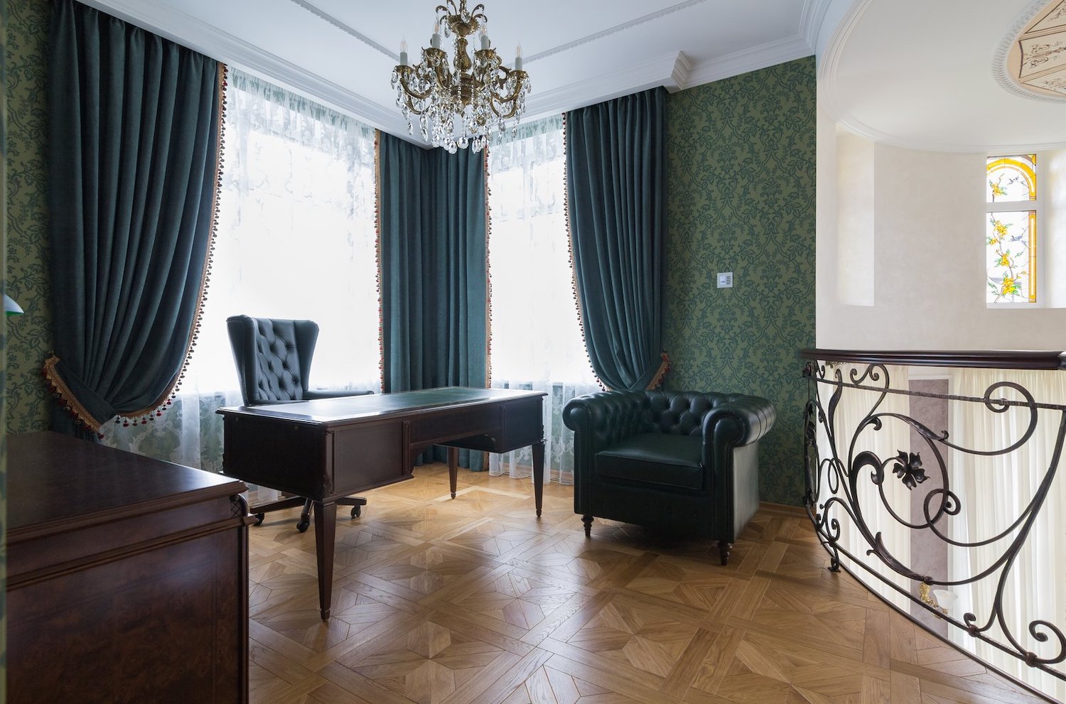 Автор дизайн-студия GRAND