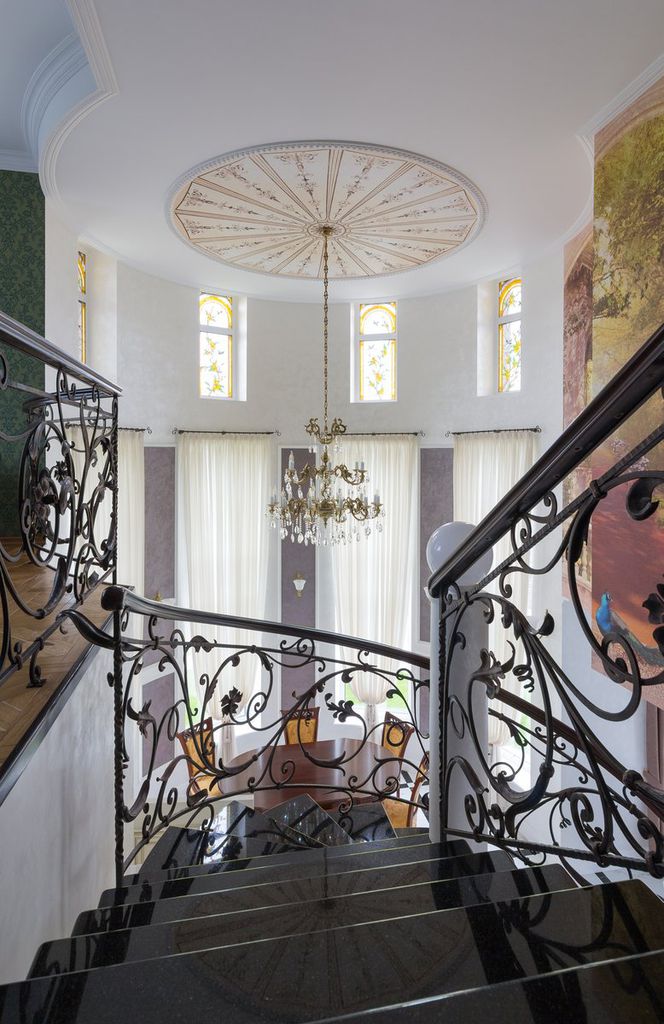 Автор дизайн-студия GRAND