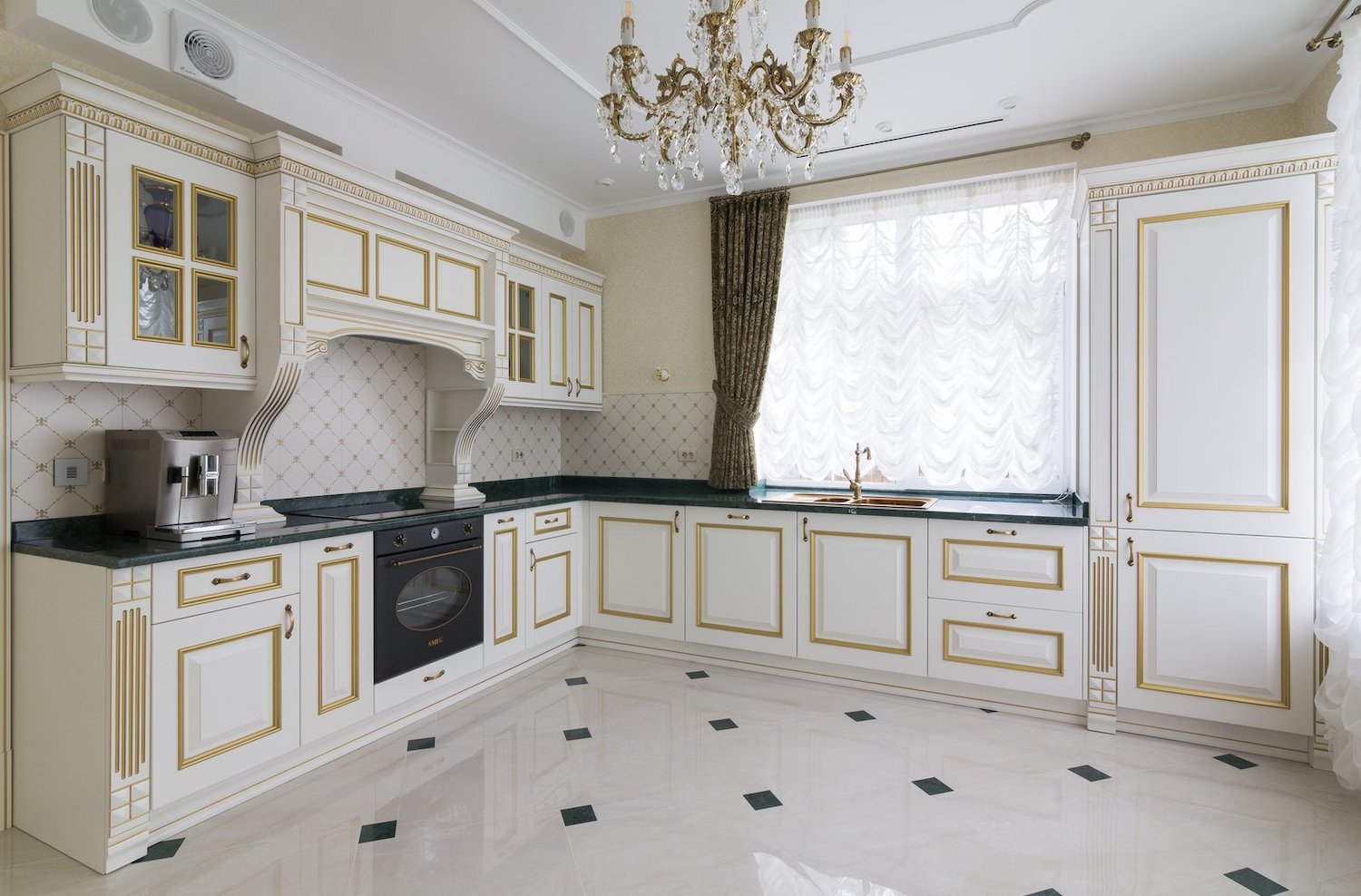 Автор дизайн-студия GRAND