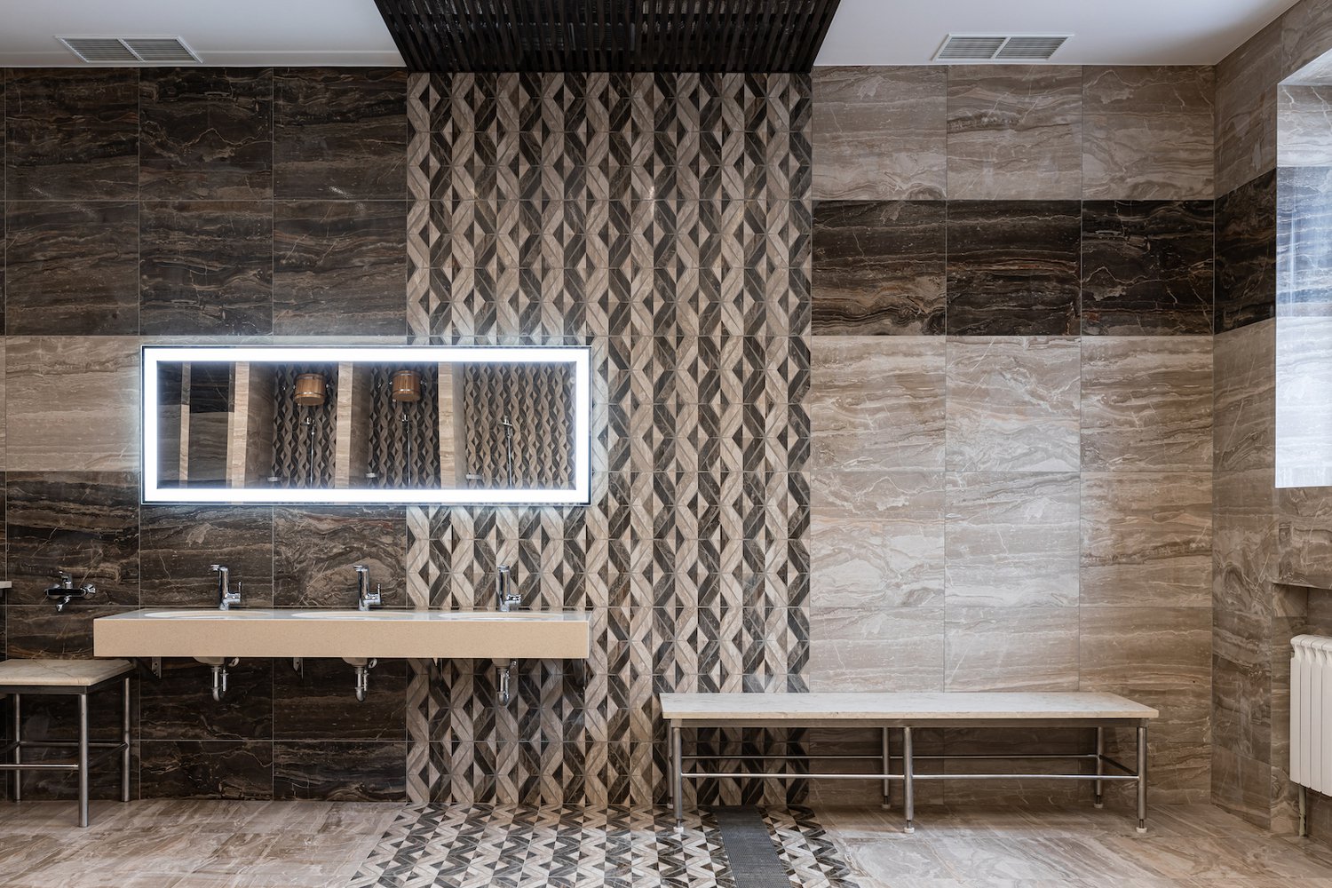 Автор дизайн-студия GRAND