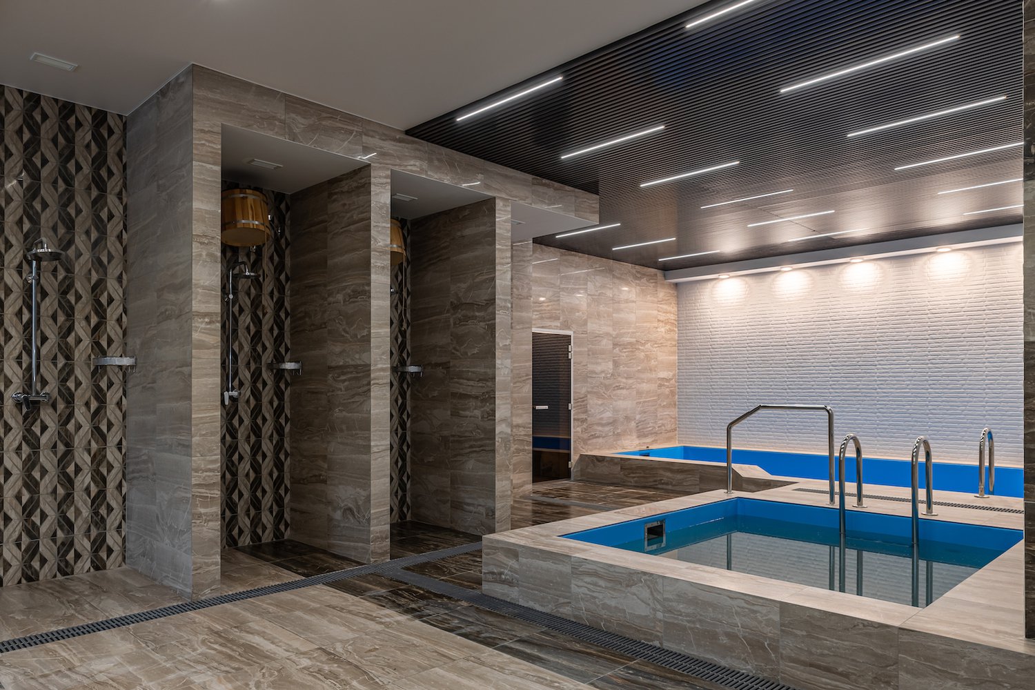 Автор дизайн-студия GRAND