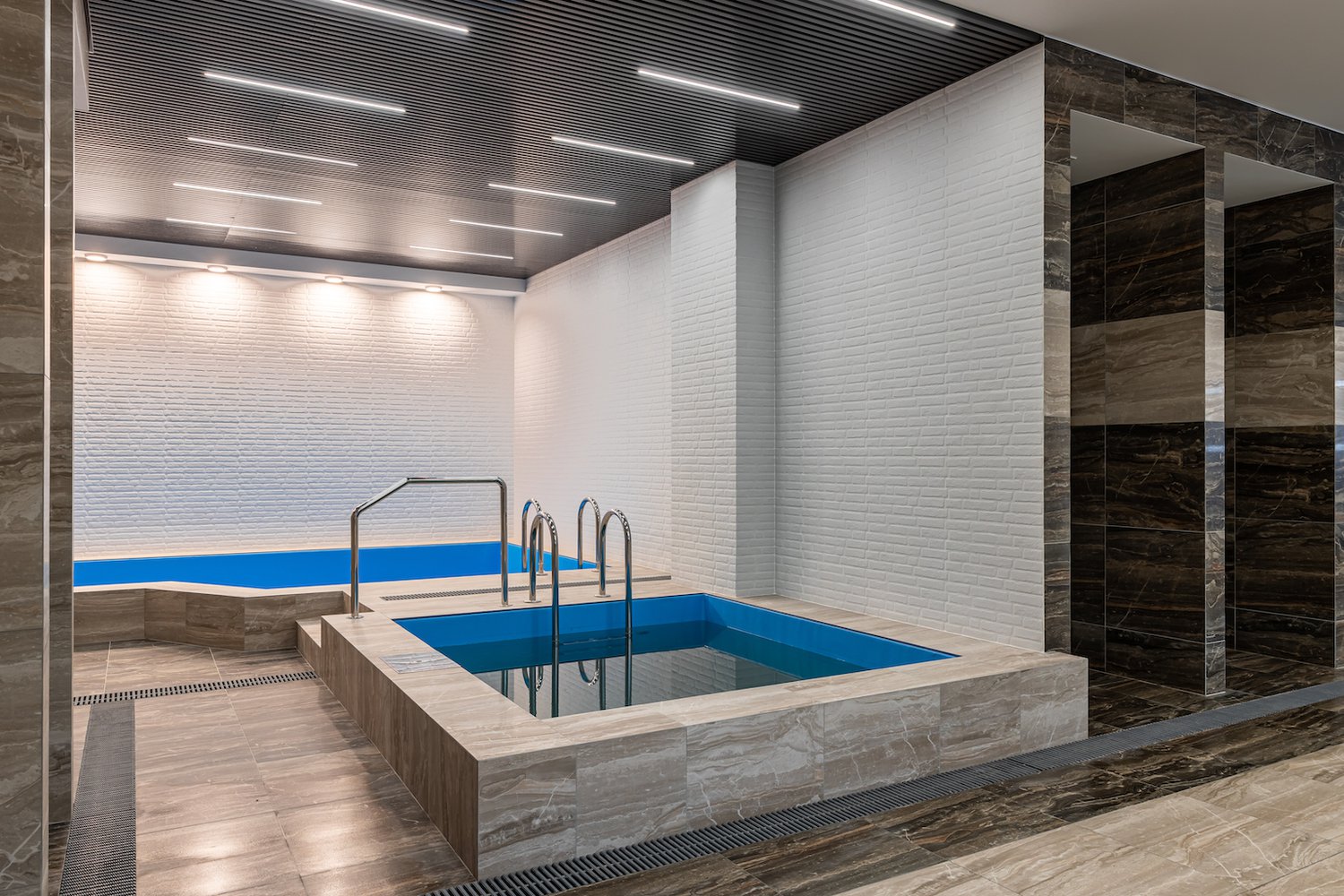 Автор дизайн-студия GRAND