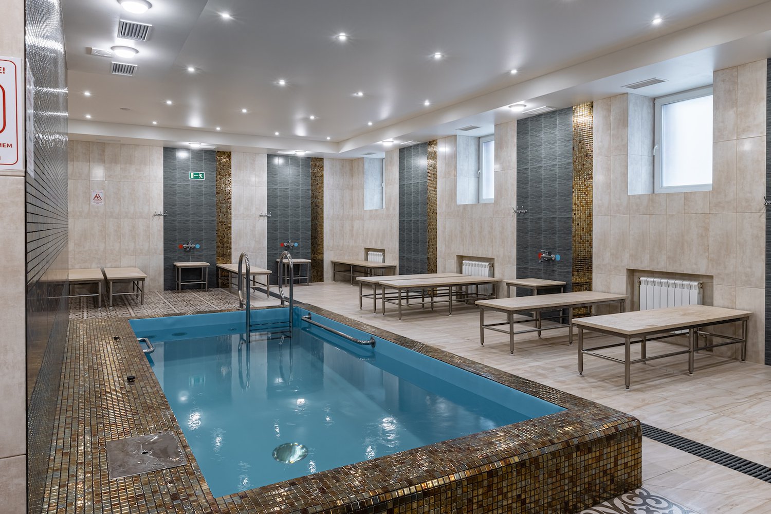 Автор дизайн-студия GRAND