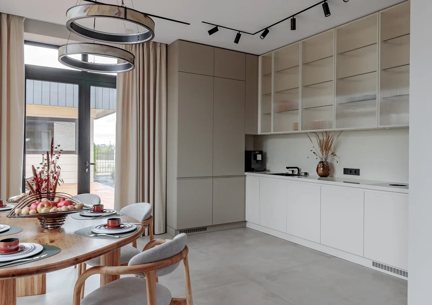 Автор дизайн-студия 5 ЗВЕЗД, руководитель Ольга Трегубова