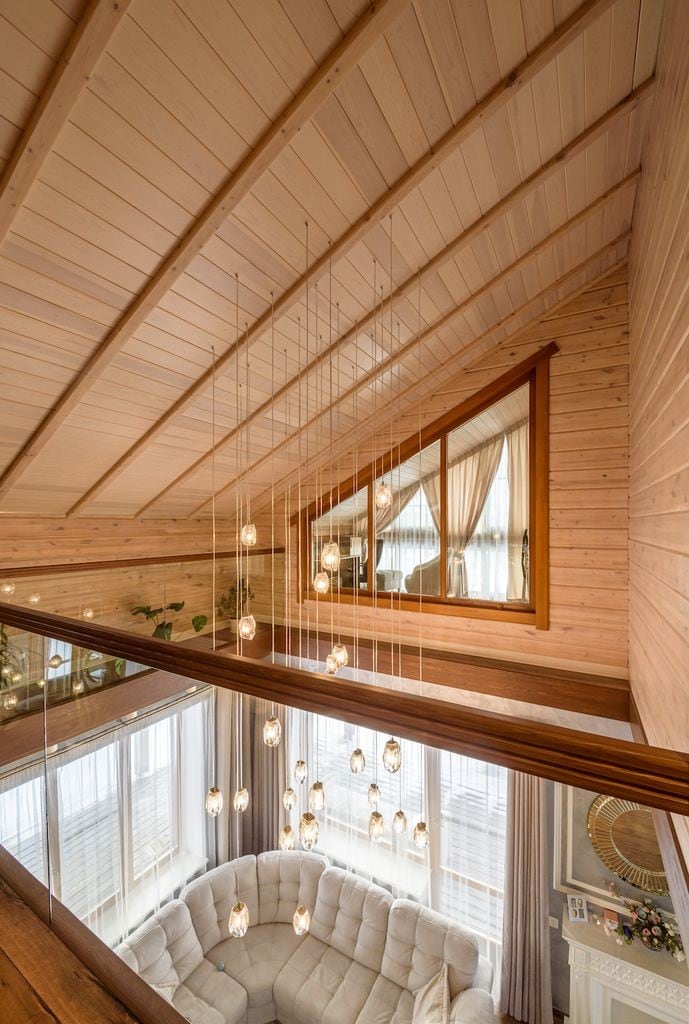 Автор дизайнер АНДРЕЙ КРУТИХИН