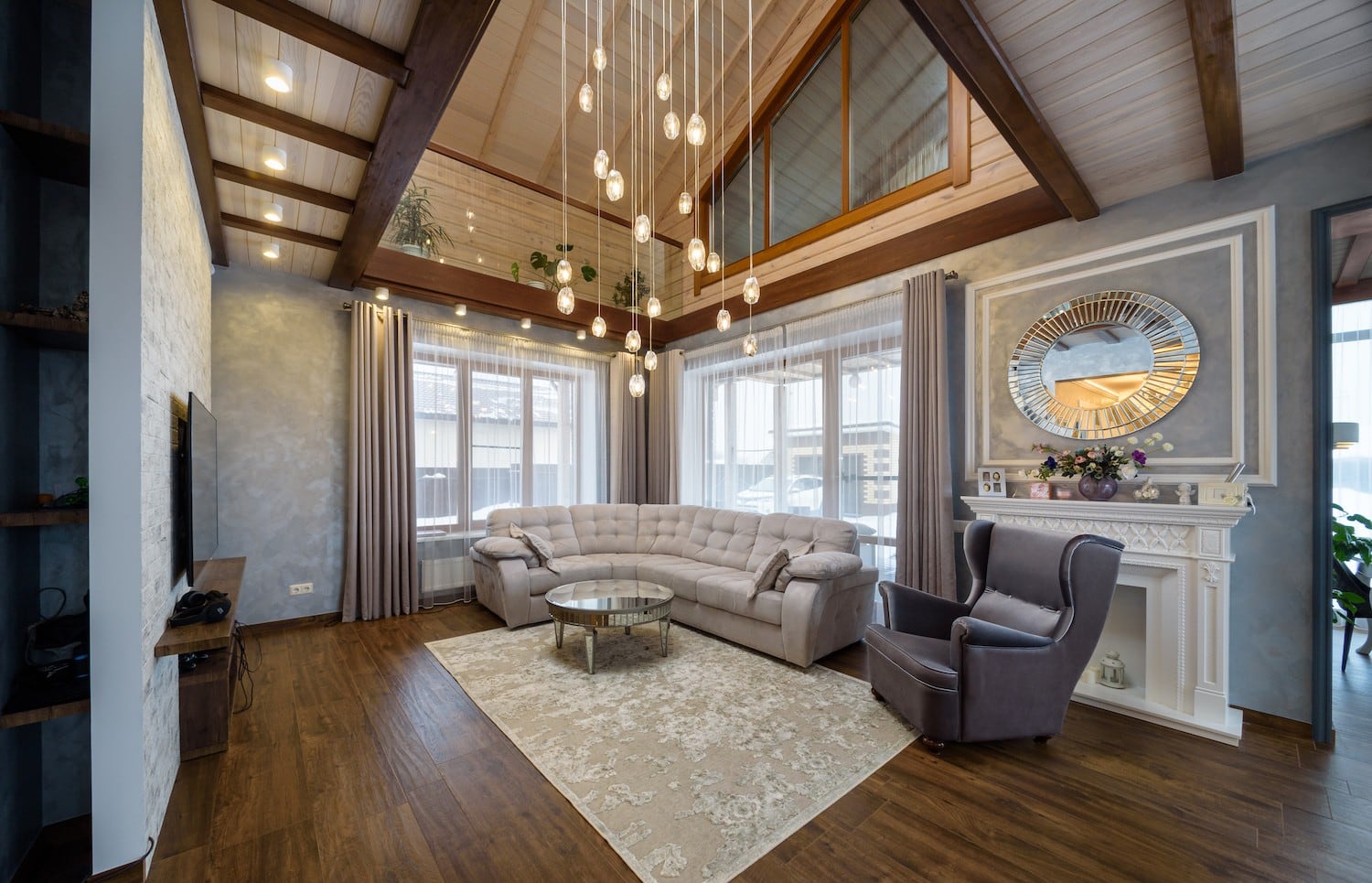 Автор дизайнер АНДРЕЙ КРУТИХИН